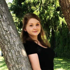 Meet your Posher, Macy